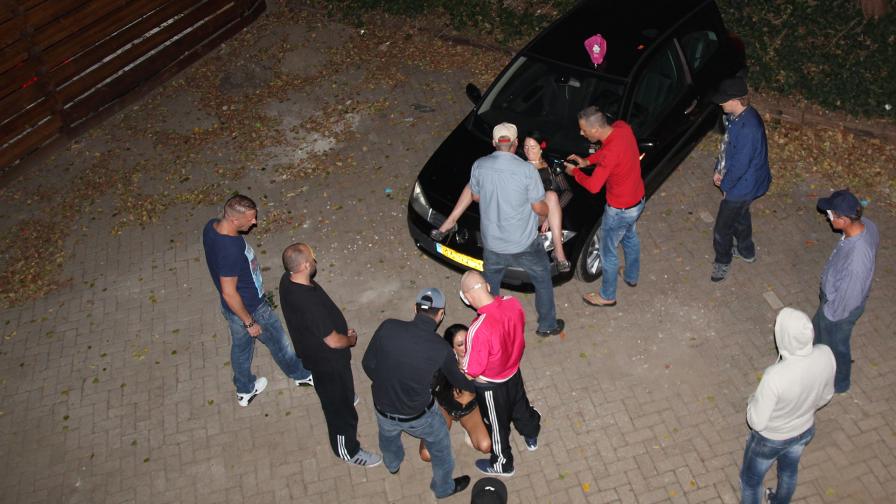 Volle Bak Voor Larissa En Morgan